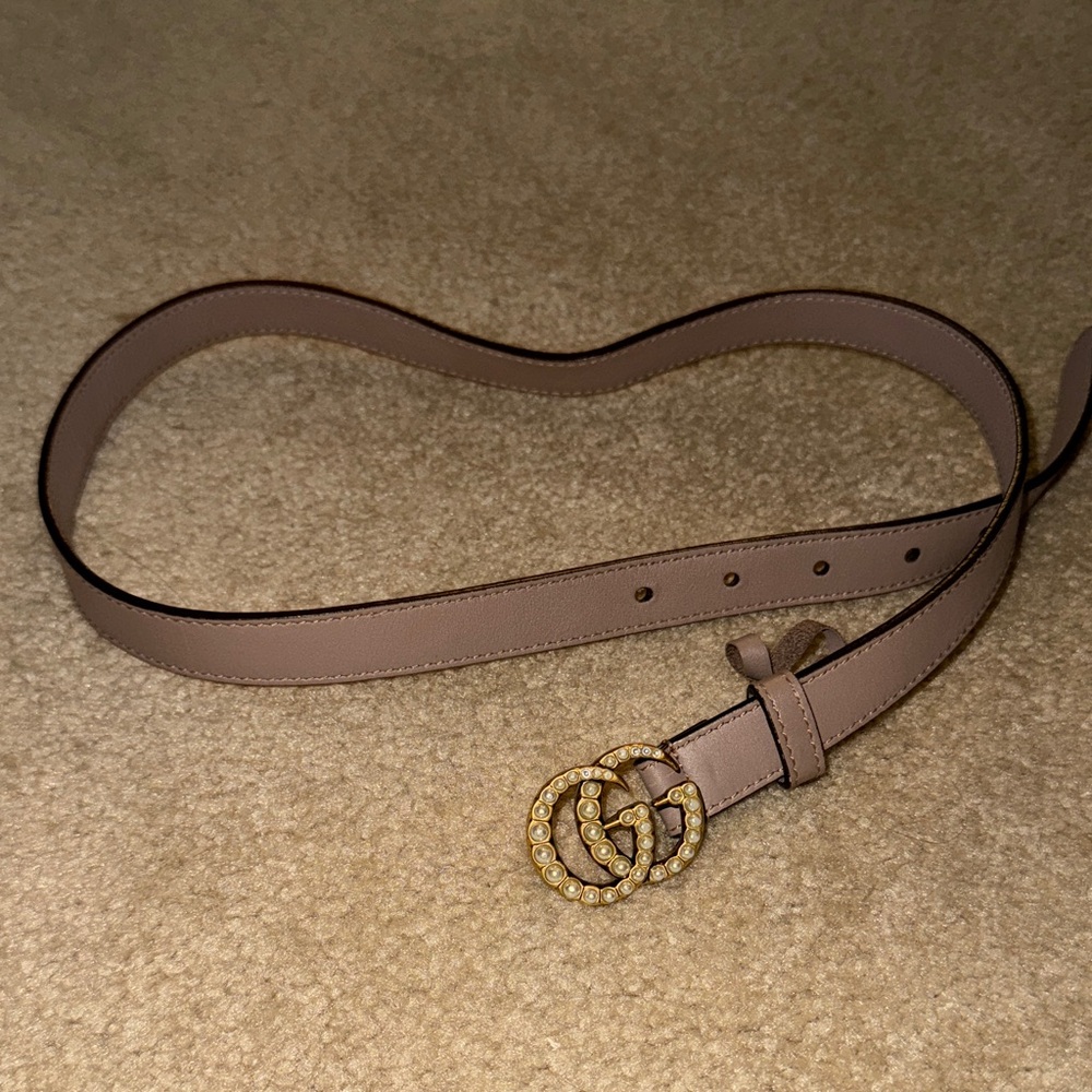 Gucci gg buckle taupe pearl size 85 belt
